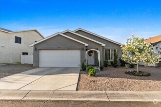 Building Photo - 1572 Kelson Pl