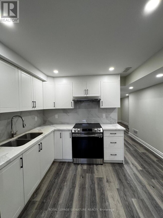 Building Photo - 24 Fordham Rd