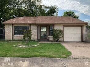 Building Photo - 9447 Culberson St