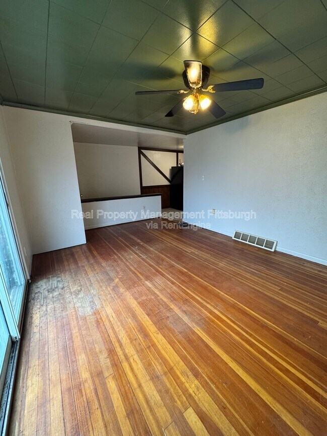 Foto del edificio - 2837 Capitol St