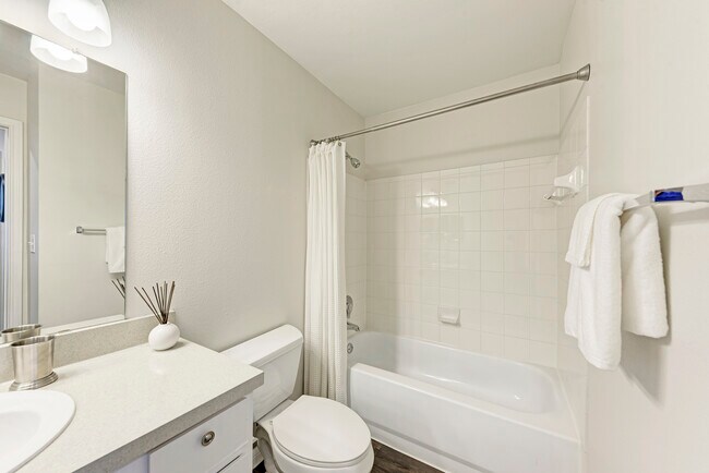 Foto del edificio - Chandler Creek Apartments