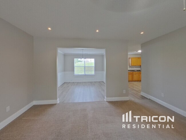 Foto del edificio - 6684 Overlook Ridge