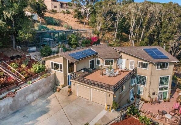 Primary Photo - 150 Paseo Bonito Ln