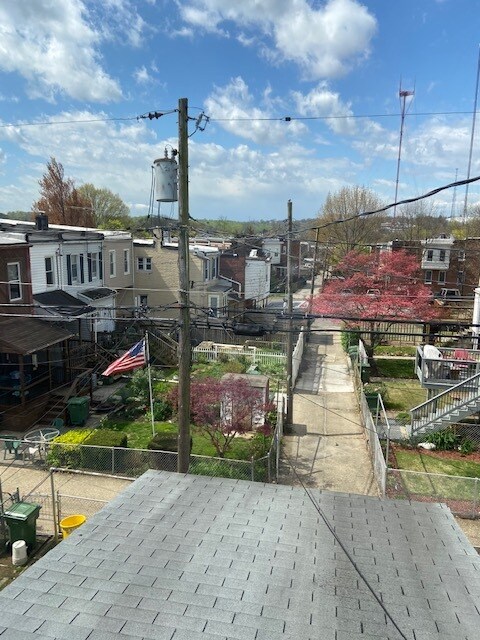 Grandes vecinos - 4146 Falls Rd