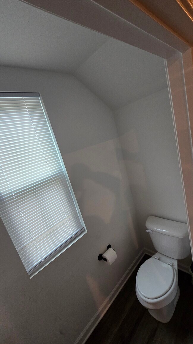 Foto del edificio - 1420 Maplewood Dr