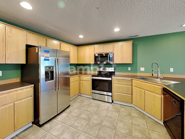 Building Photo - 14815 NW 20th Ct