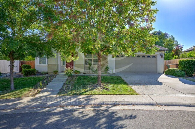 Foto del edificio - Twelve Bridges beauty! | Backed up to miles of walking paths