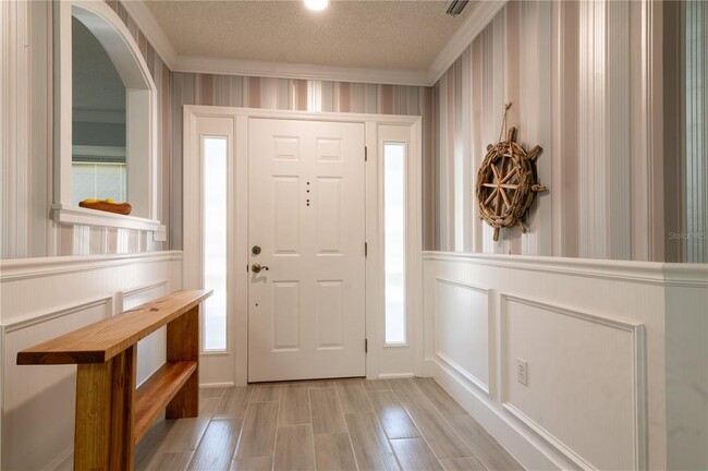 Foto del edificio - 6908 Arbor Oaks Cir