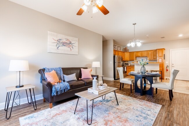 Building Photo - Oceanaire Apartments
