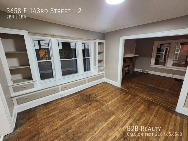 Foto del edificio - 3658 E 143rd St