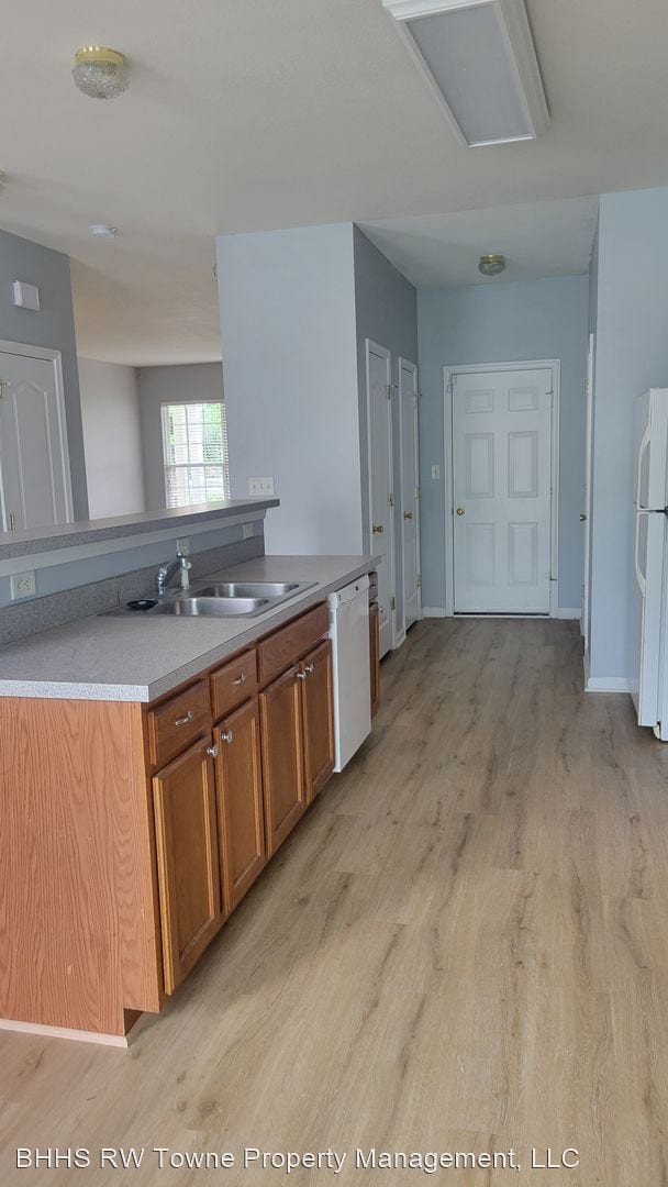 Building Photo - 3 br, 2.5 bath House - 3805 Braswell Circle