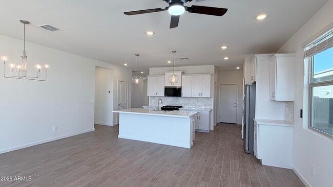 Foto del edificio - 15809 W Gray Fox Trl