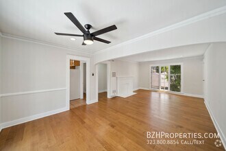 Building Photo - 1239 Havenhurst Dr