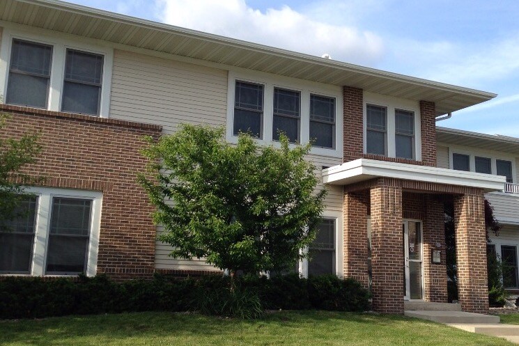 Primary Photo - 2321 Bristol Dr