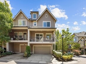 Building Photo - 1382 Chelsea Walk NE