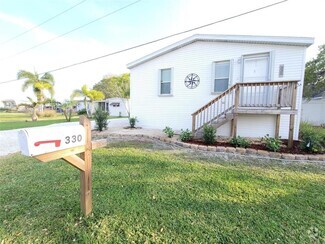 Building Photo - 330 3rd St Dr W