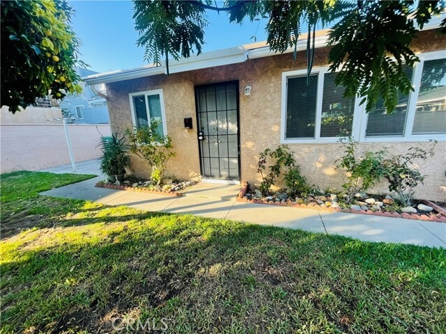 Foto del edificio - 731 S Almansor St