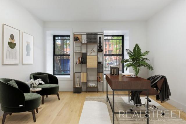 Building Photo - 3 bedroom in BROOKLYN NY 11206