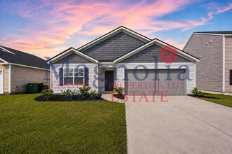Building Photo - 128 Skylark Rd