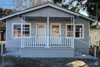 Building Photo - 464 Bay Shore Ave