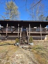 Building Photo - 2209 Bellview Ln