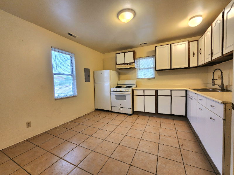 Foto principal - 1637 Cedar St