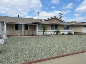 Building Photo - 26970 Pinehurst Rd Building Photo - 26970 Pinehurst Rd