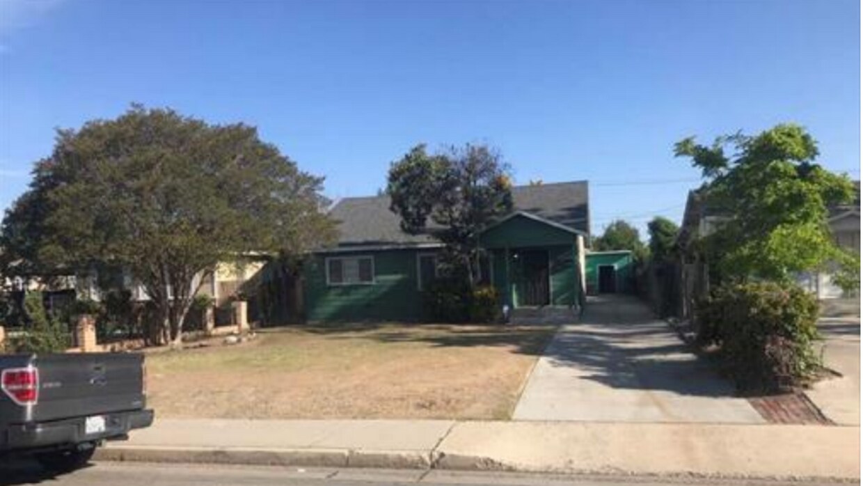 244 W Lerdo Hwy, Shafter, CA 93263 House for Rent in Shafter, CA