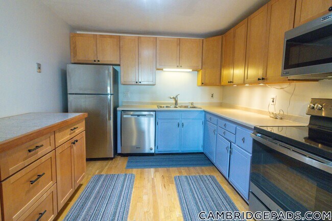Foto del edificio - 11 Cogswell Ave