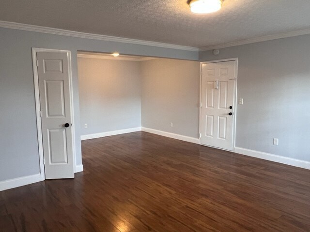 Building Photo - 2258 Lebanon Pike