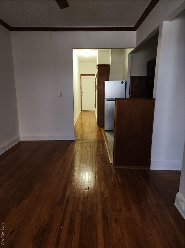 Building Photo - 673 Locust St