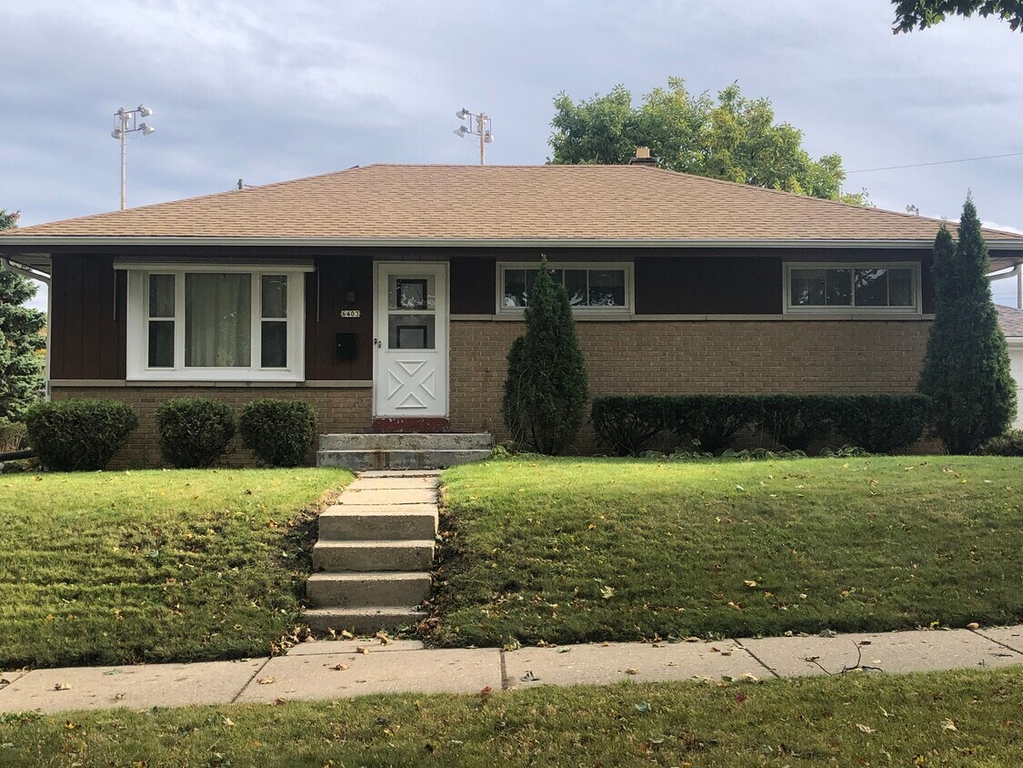 Primary Photo - 6403 W Stack Ct