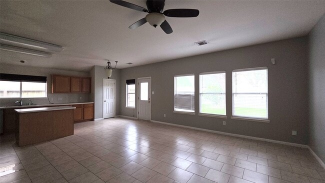 Building Photo - 1602 Rustic Hollow Ln