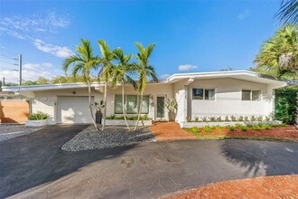 Building Photo - 8125 SW 136th St