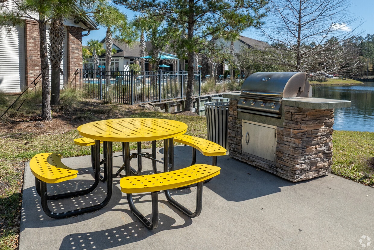 Oakleaf Plantation Apartments - 250 Cherry Ridge Dr Jacksonville, FL 32222  | Apartments.com, image size:1240x827