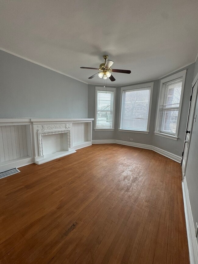 Building Photo - 2329 S Austin Blvd