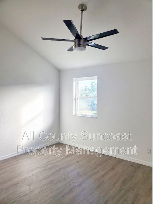 Foto del edificio - 1278 Jade Pl