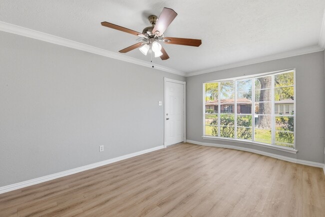 Building Photo - 4438 McCleester Dr