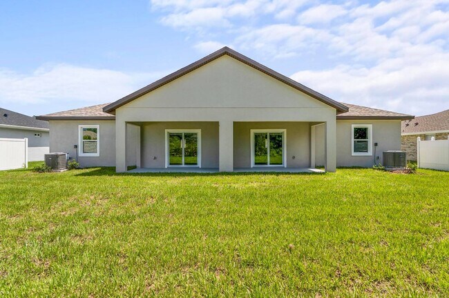 Building Photo - 37 Louisville Dr