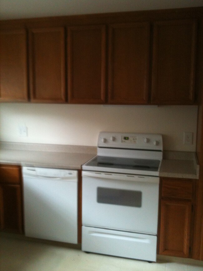 Kitchen - 145 Buckelew St