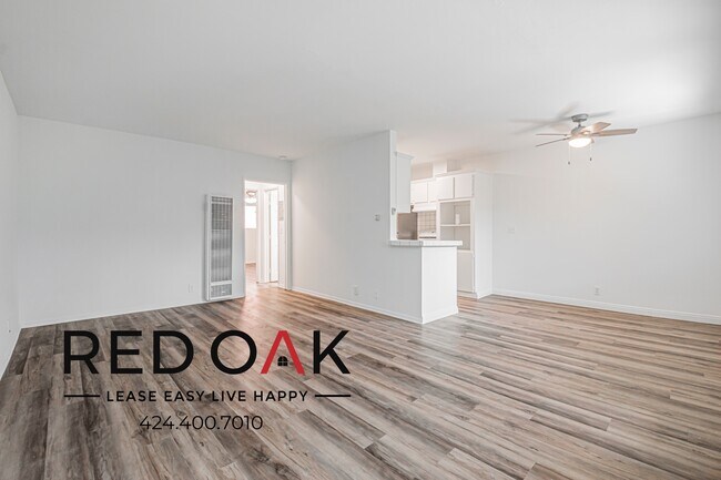 Foto del edificio - 7067 Hawthorn Ave