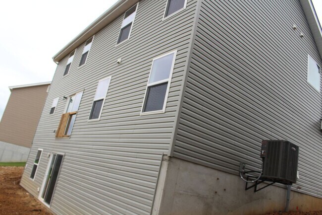 Foto del edificio - 436 Sweetgrass Dr