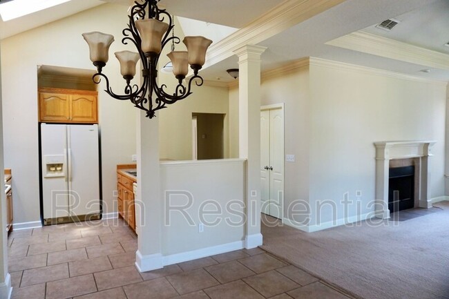 Building Photo - 7707 Falcon Cir W