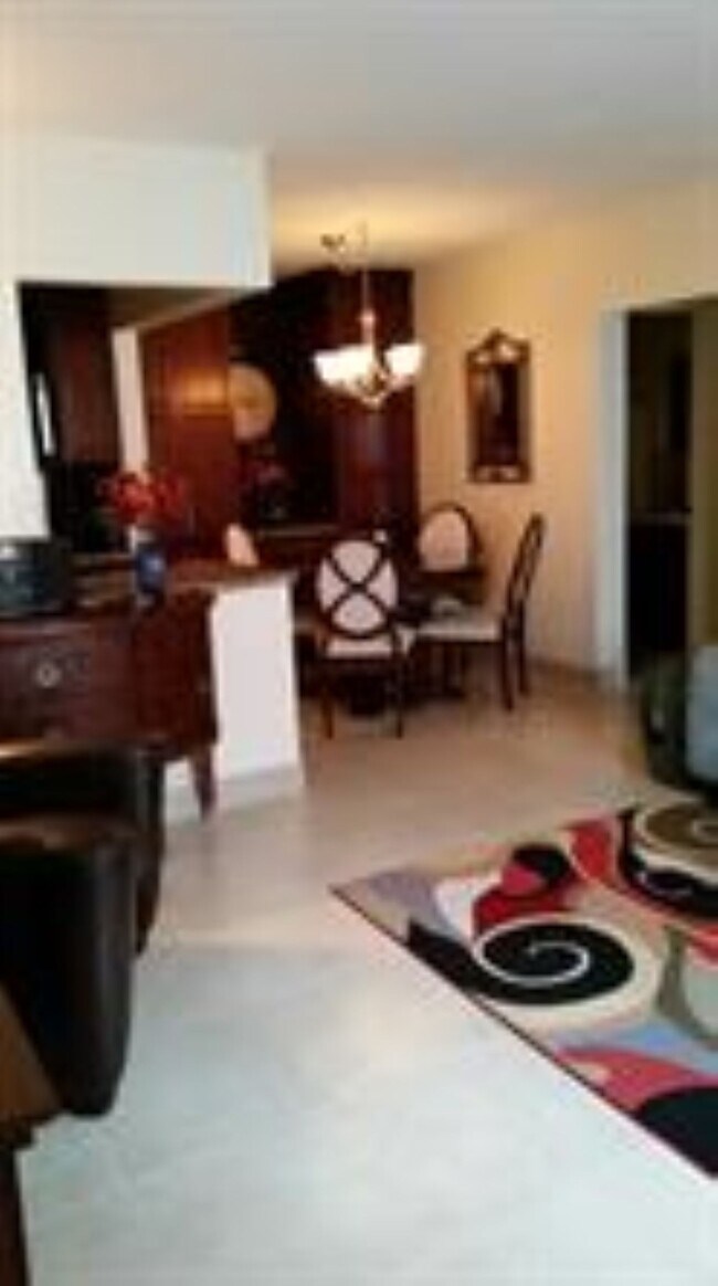 Foto del edificio - 2261 NE 67th St