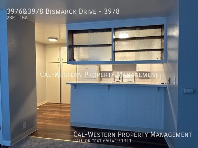 Building Photo - 3976&3978 Bismarck Drive-3978