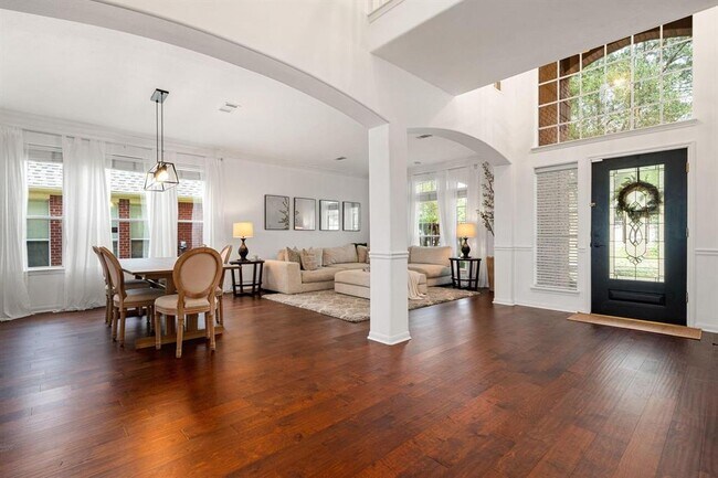 Foto del edificio - 1230 Ventura Canyon Dr