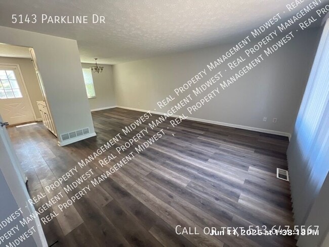 Building Photo - 5143 Parkline Dr