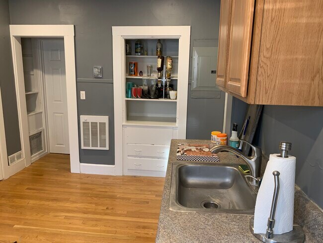 Foto del edificio - 60 Saint James St