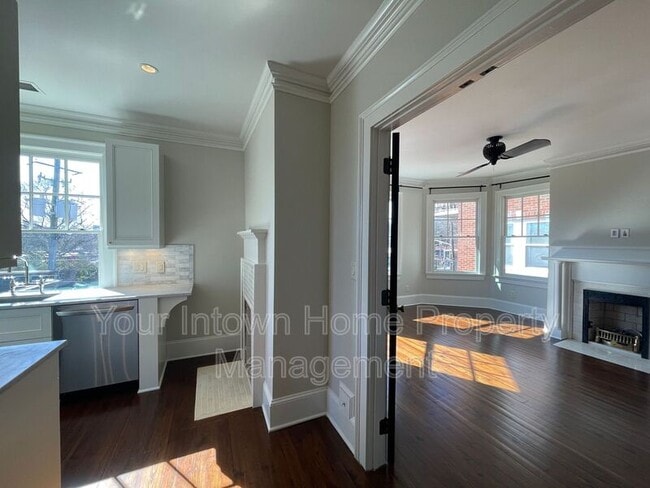 Building Photo - 367 Moreland Ave NE