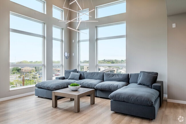 Clubhouse - The Tuxedo Apartments